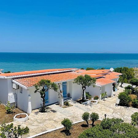 Lassion Golden Bay Sitia  Buitenkant foto