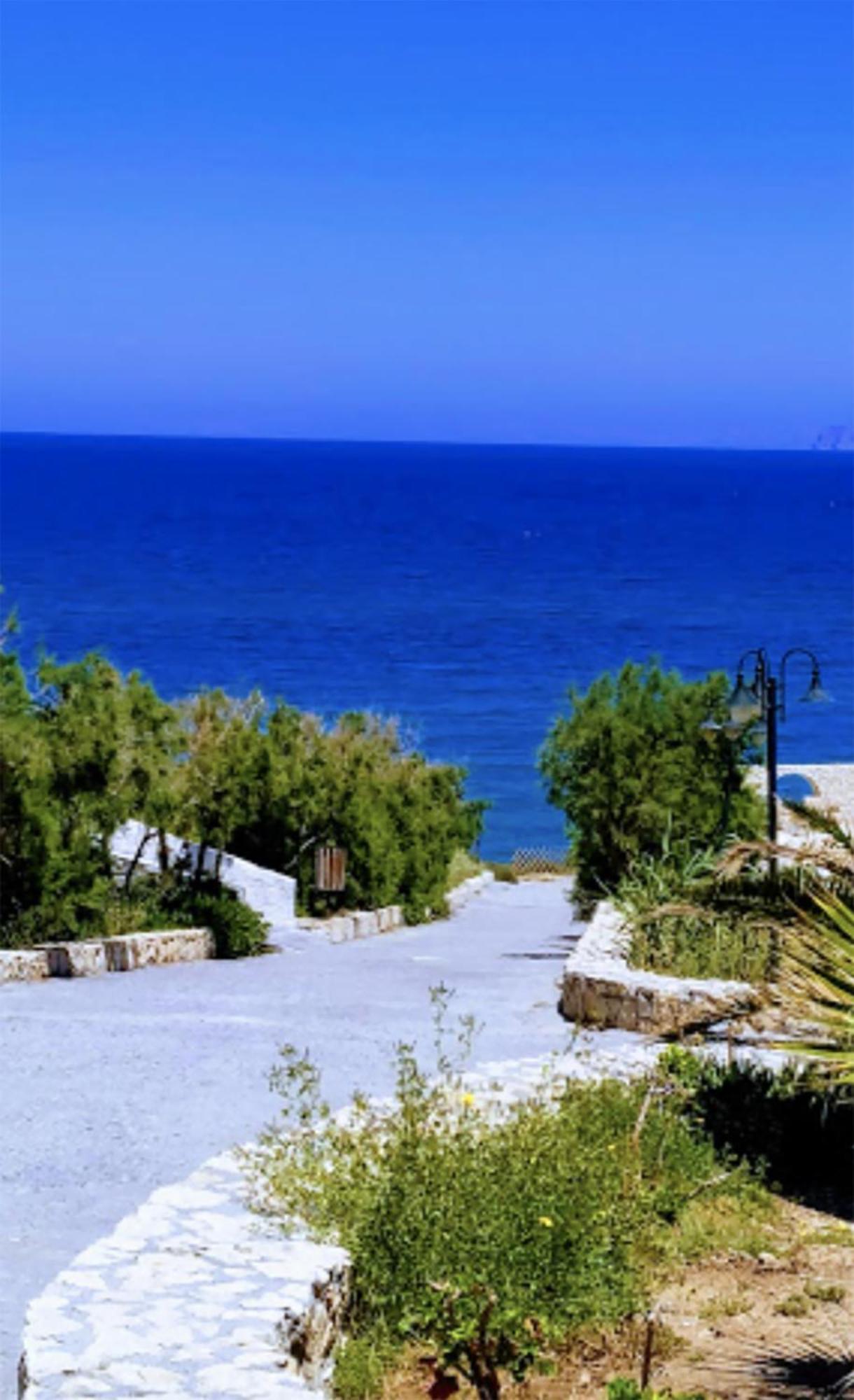 Lassion Golden Bay Sitia  Buitenkant foto